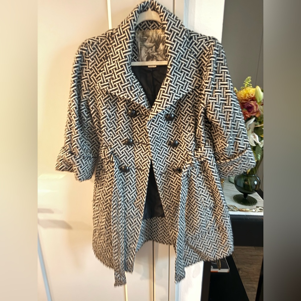 Mac & Jac Monochrome Geometric Knit Jacket